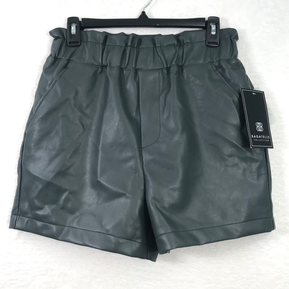 Bagatelle Shorts Womens Small Gray Faux Leather Paperbag Goth Preppy Academia